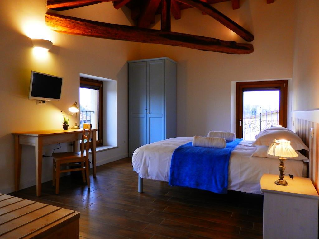 Agriturismo Cjargnei Bed and Breakfast Povoletto Δωμάτιο φωτογραφία