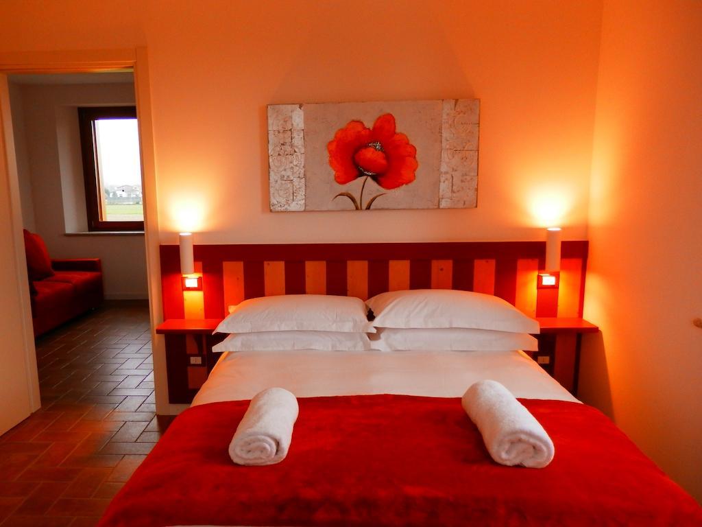 Agriturismo Cjargnei Bed and Breakfast Povoletto Δωμάτιο φωτογραφία